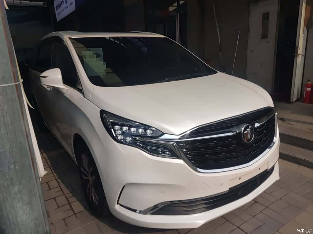 Buick GL8, 2020 22