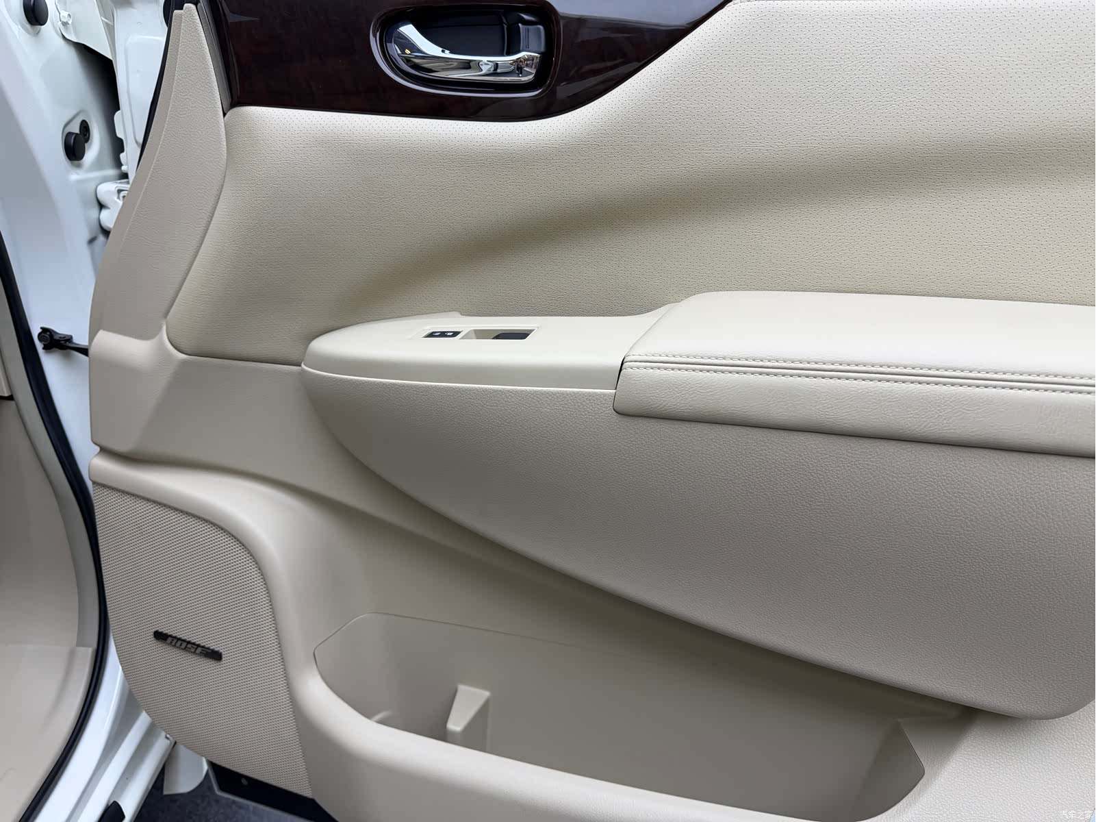 Nissan SL, 2017 19