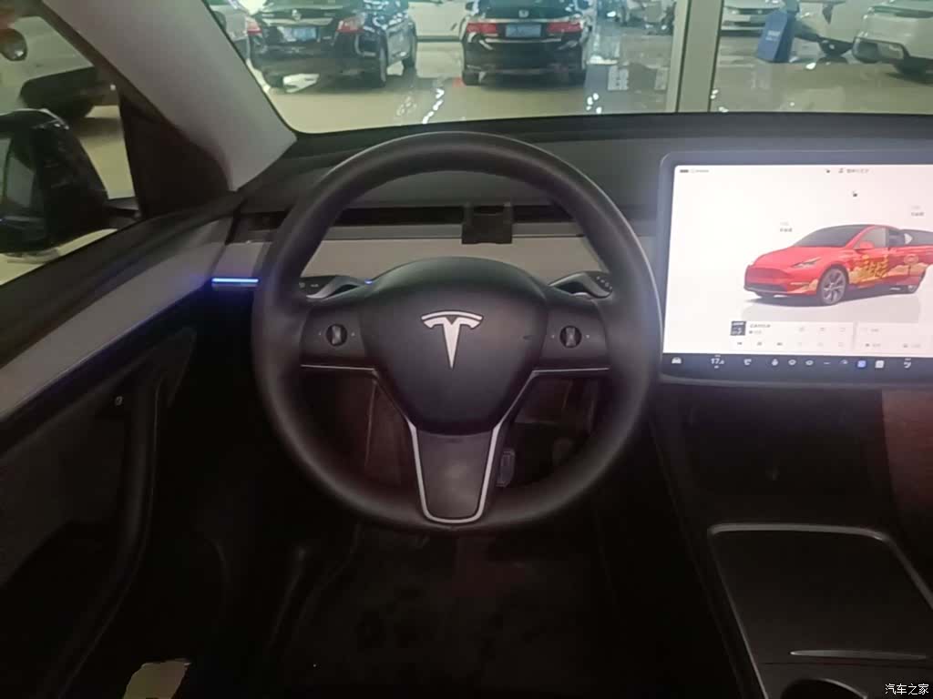 Tesla Model Y, 2023 11