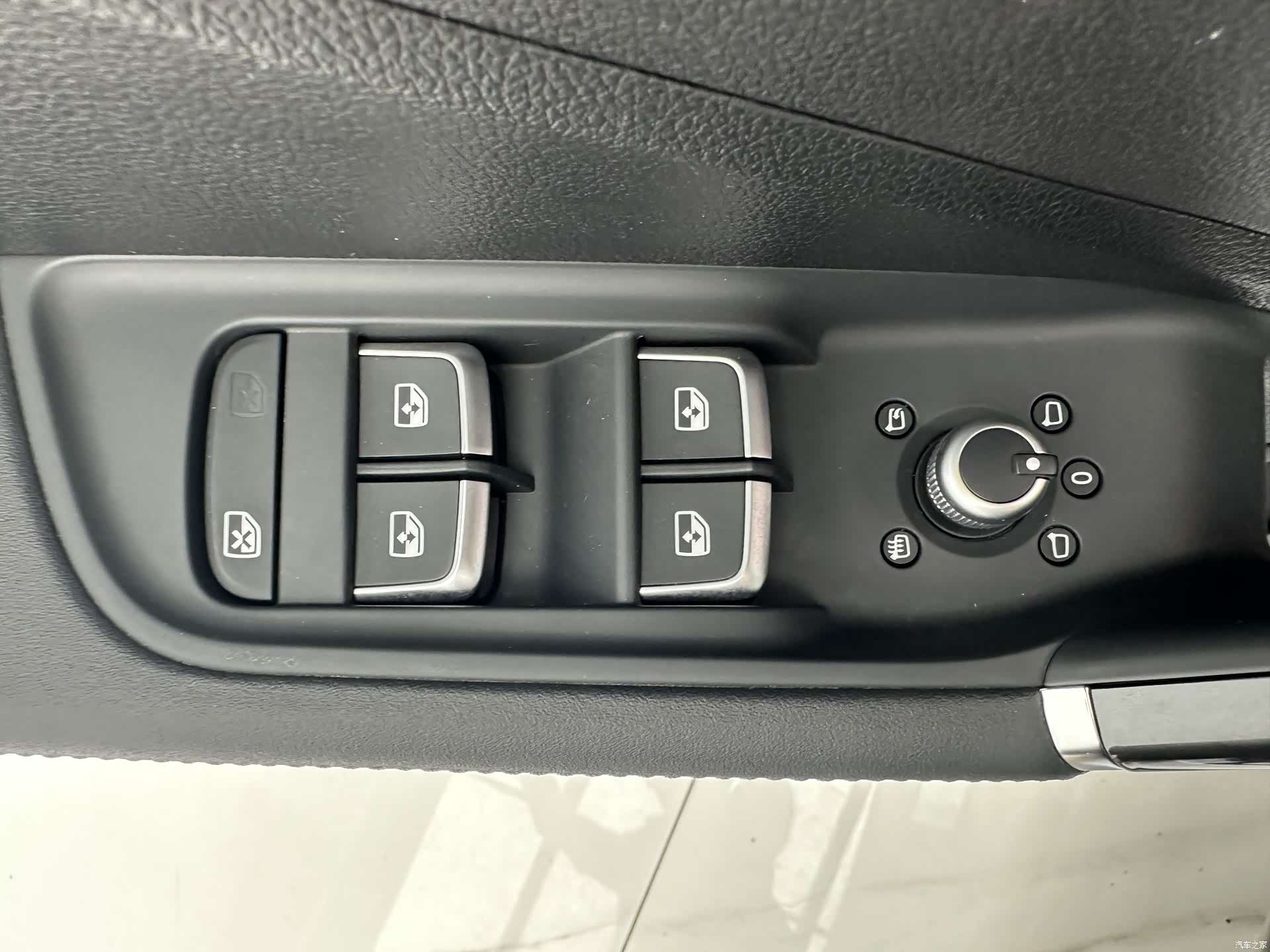 Audi Q2L, 2022 12