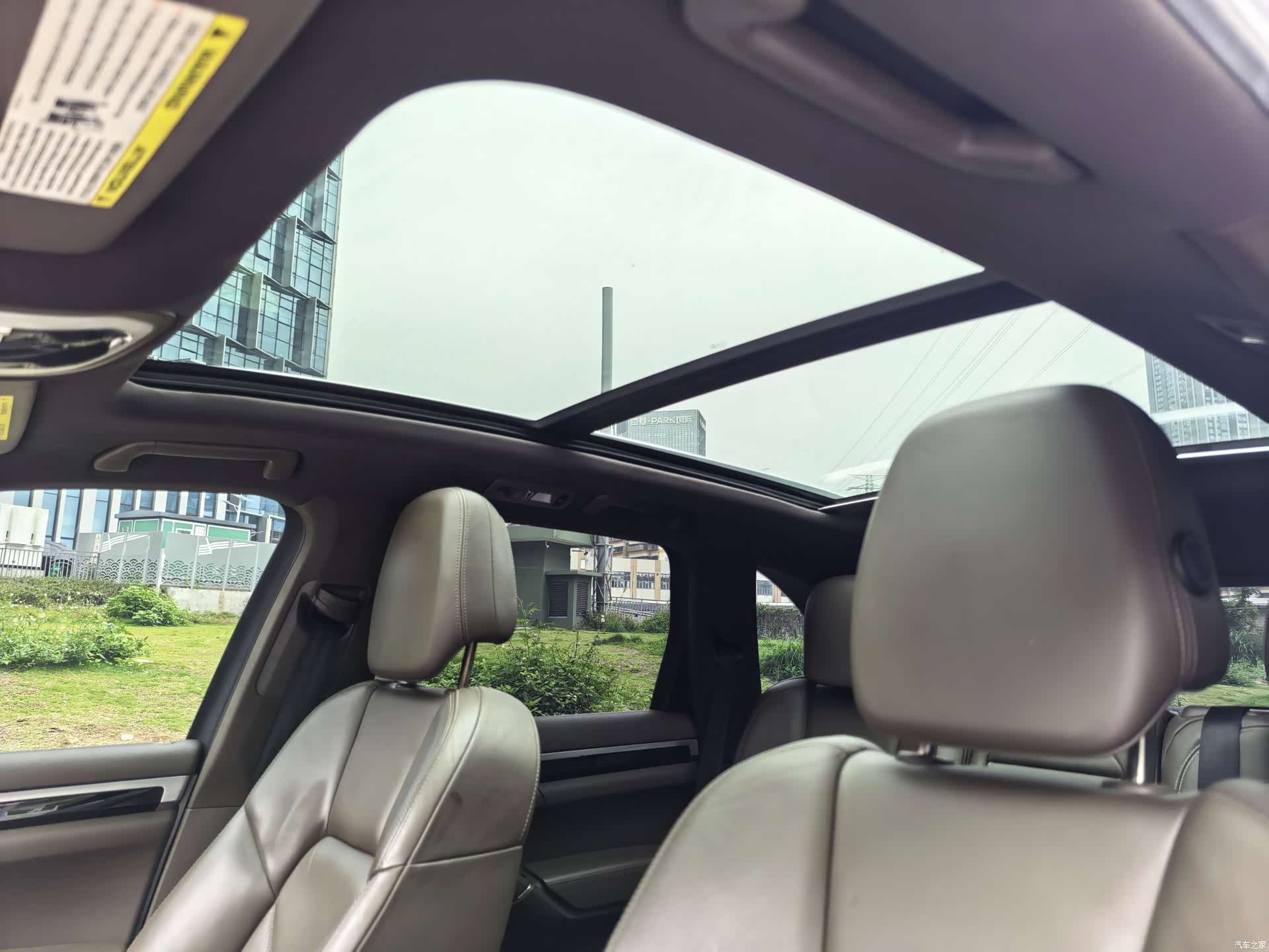 Porsche Cayenne, 2013 15