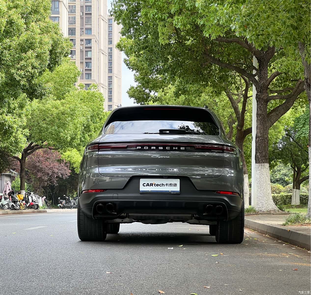 Porsche Cayenne, 2025 4
