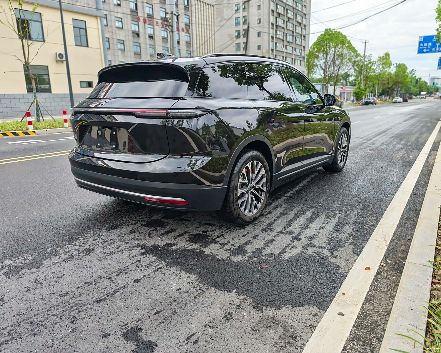 NIO ES6, 2023 3