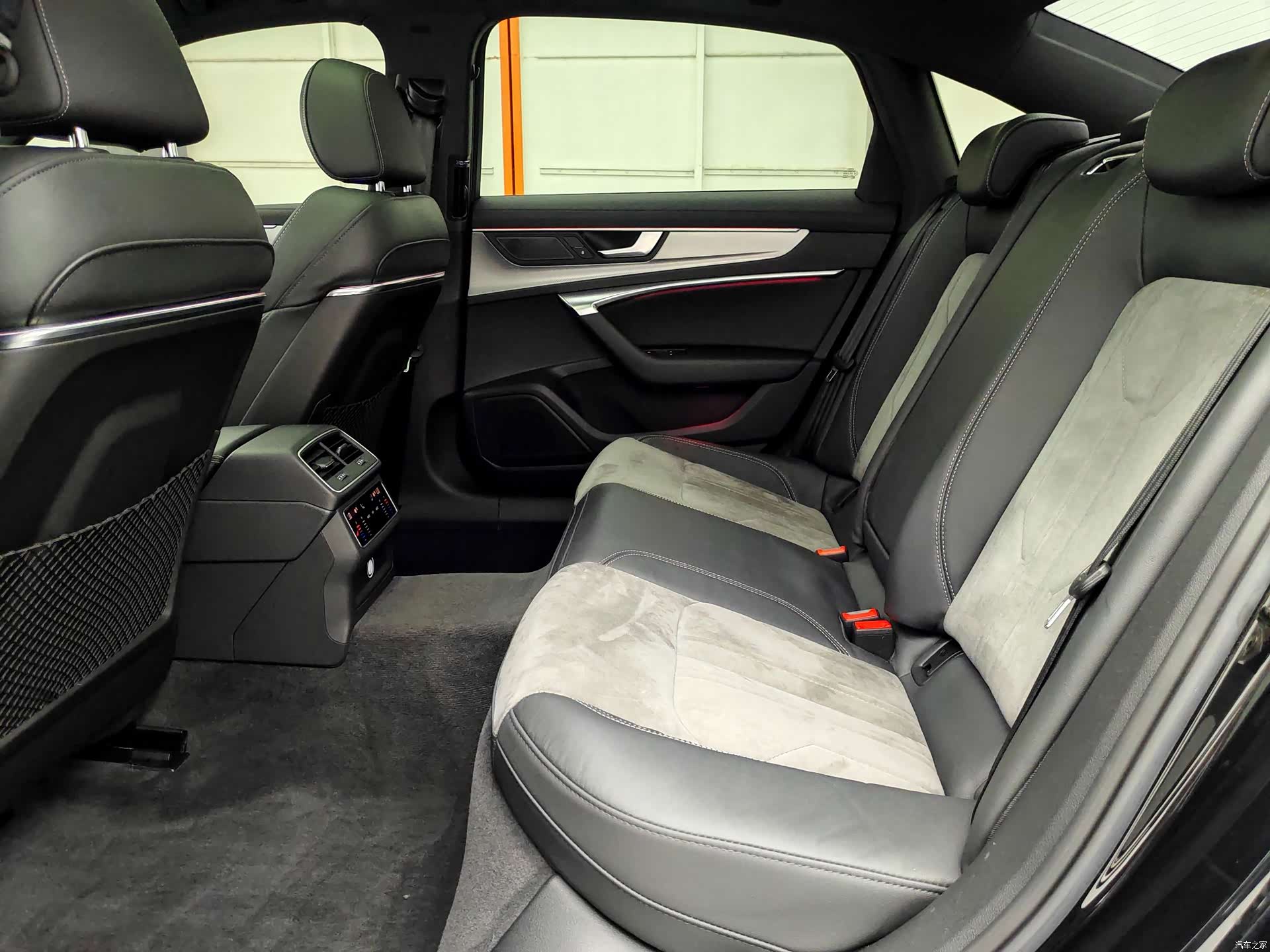 Audi A6L, 2021 6