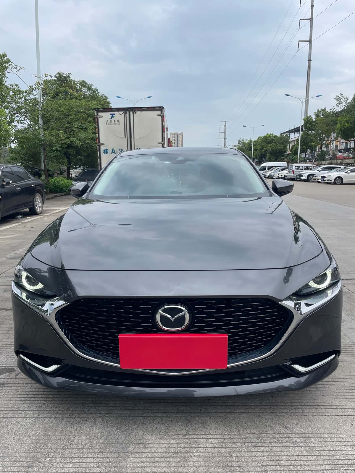 Mazda Mazda3, 2023 2