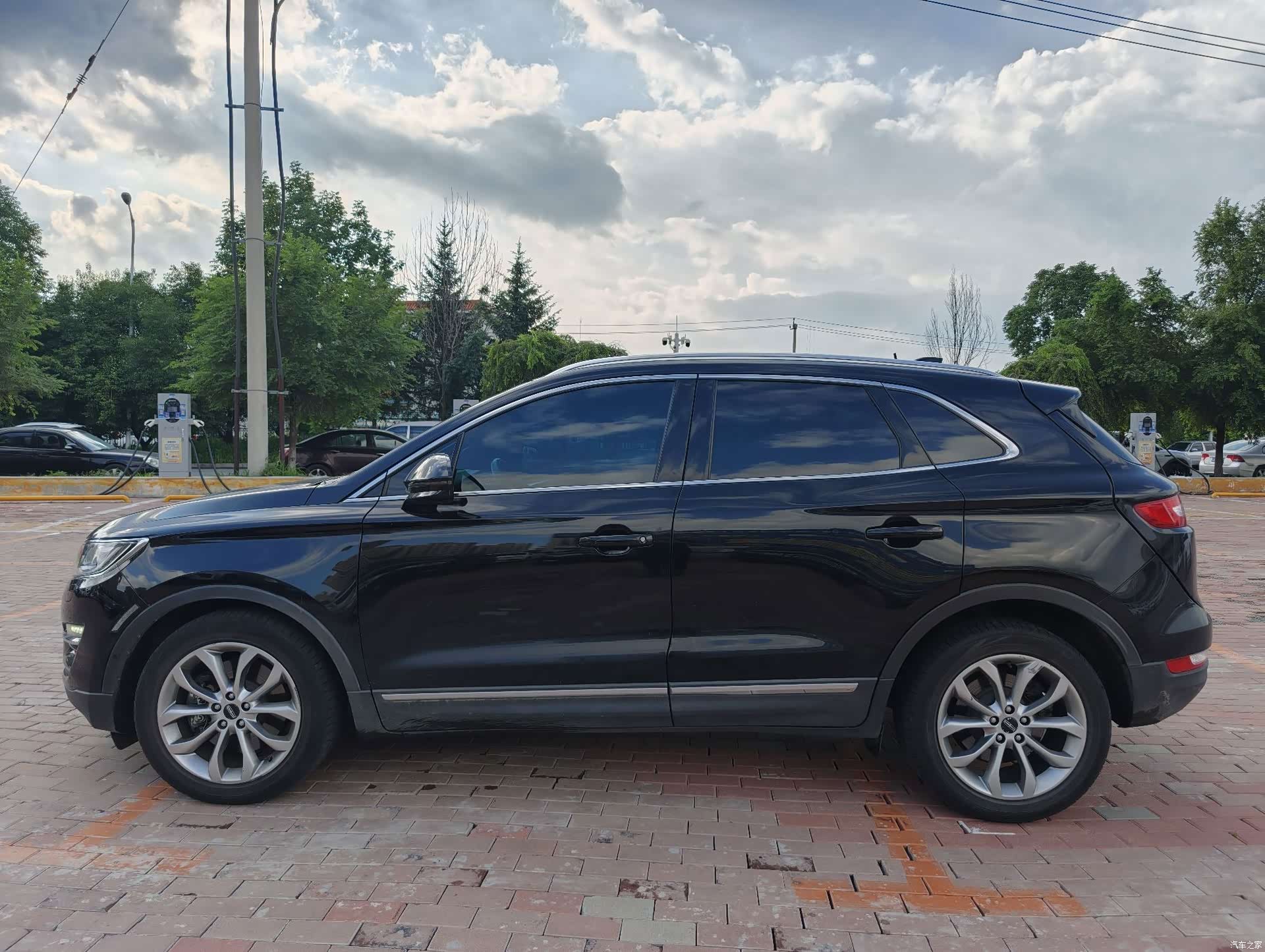 Lincoln MKC, 2016 8