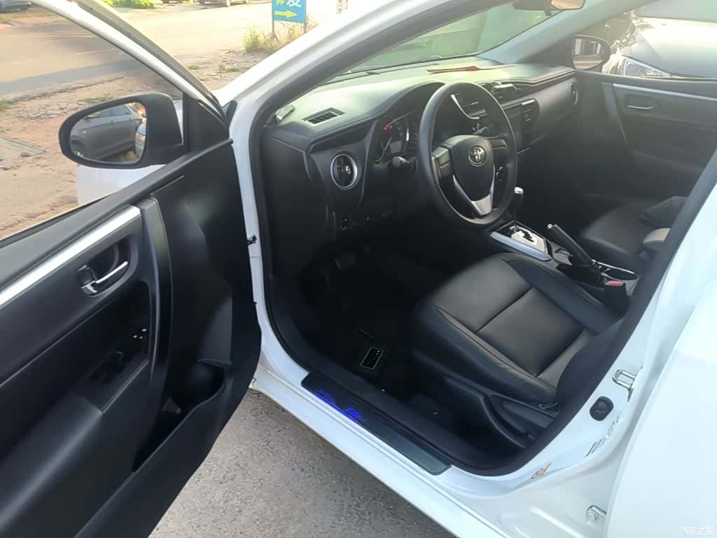 Toyota Corolla, 2017 16