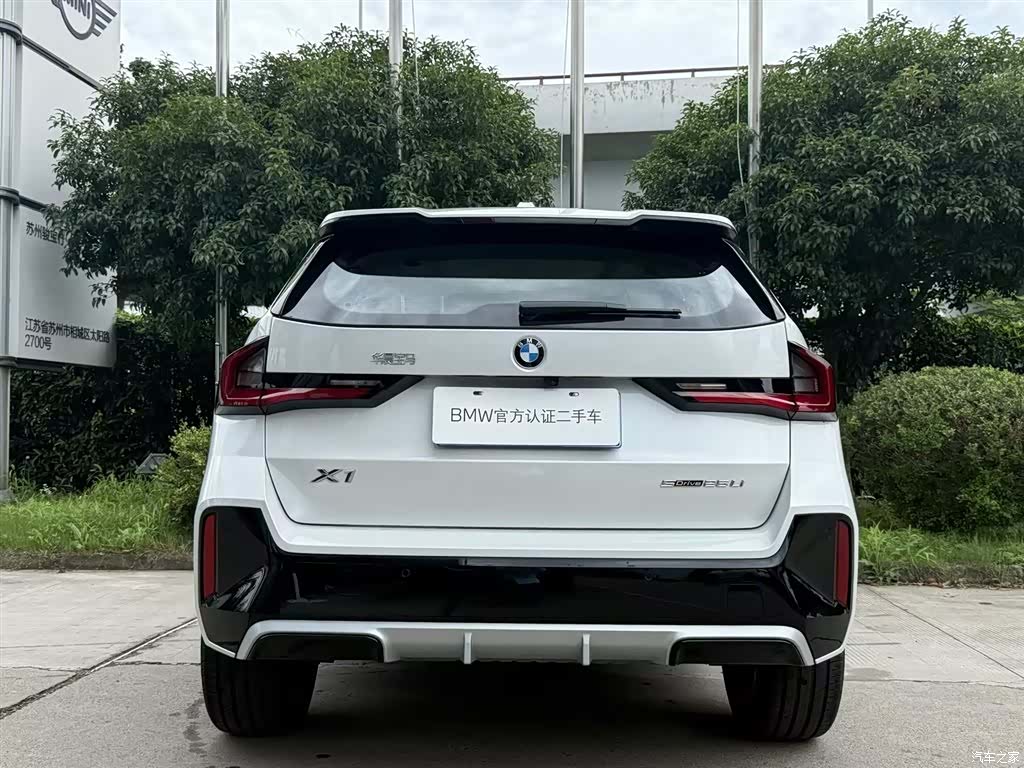 BMW X1, 2025 все фото