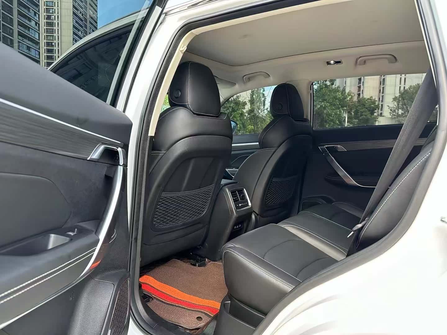 Geely Boyue, 2021 6