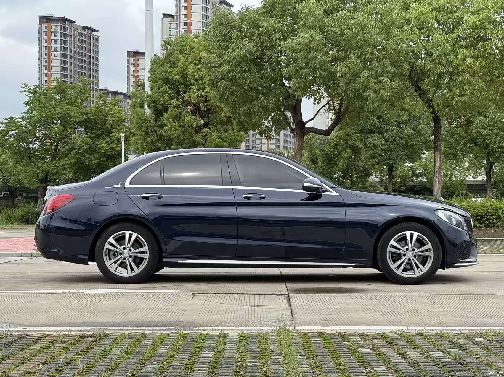 Mercedes-Benz C-Class, 2017 3