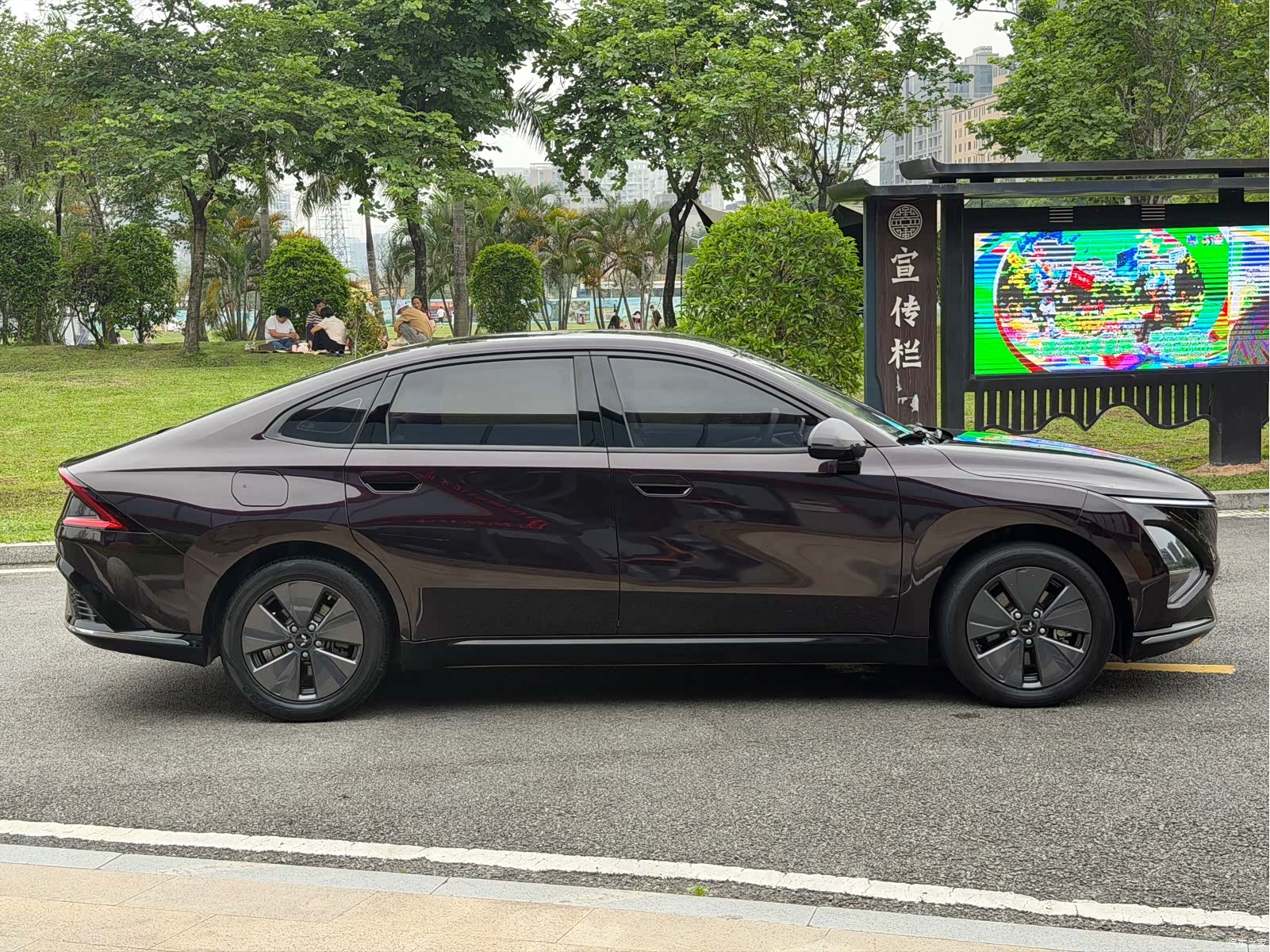 Wuling Starlight, 2023 4