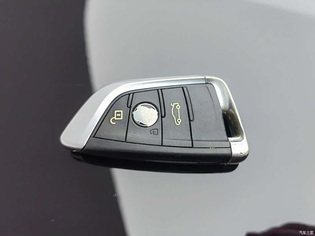 BMW X6, 2017 12
