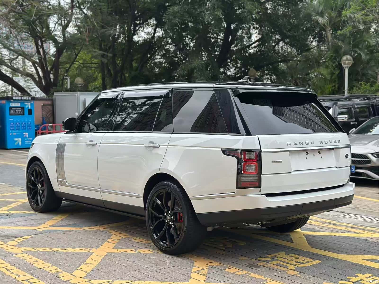 Land Rover Range Rover, 2016 9
