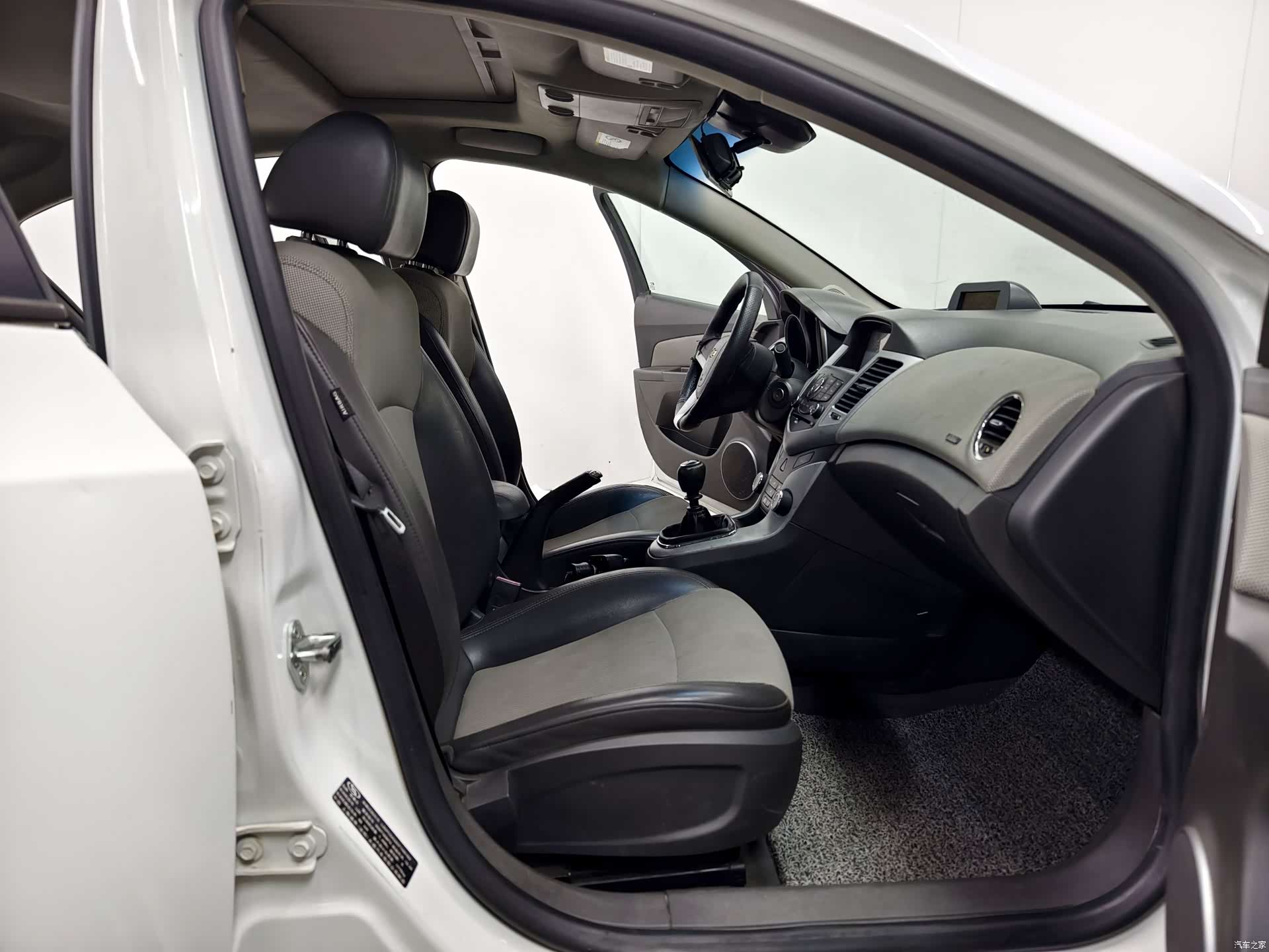 Chevrolet SE, 2012 14