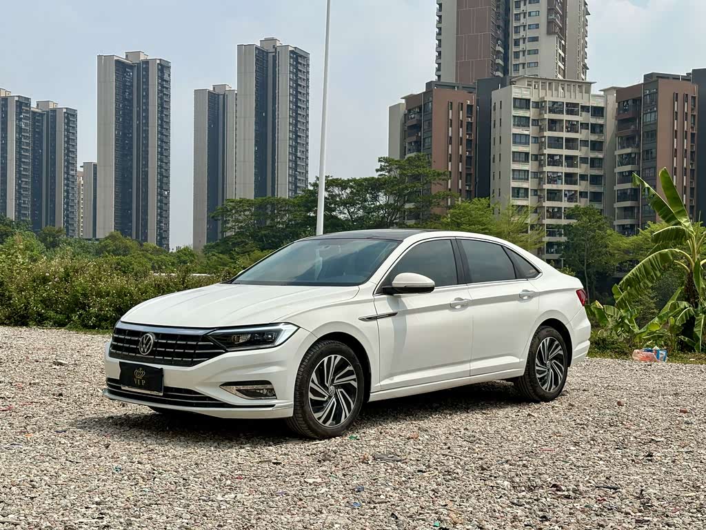 Volkswagen Sagitar