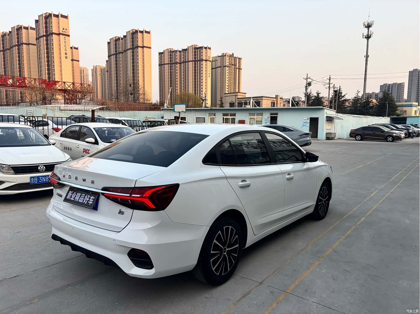 Roewe i5, 2021 4
