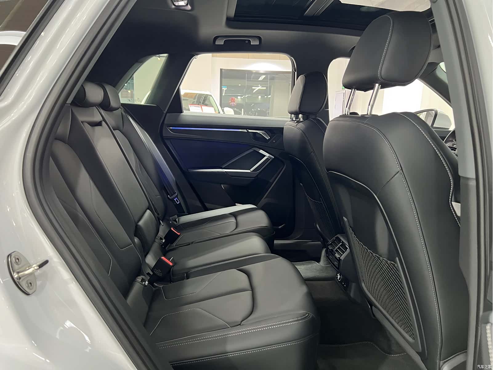 Audi Q3, 2024 15