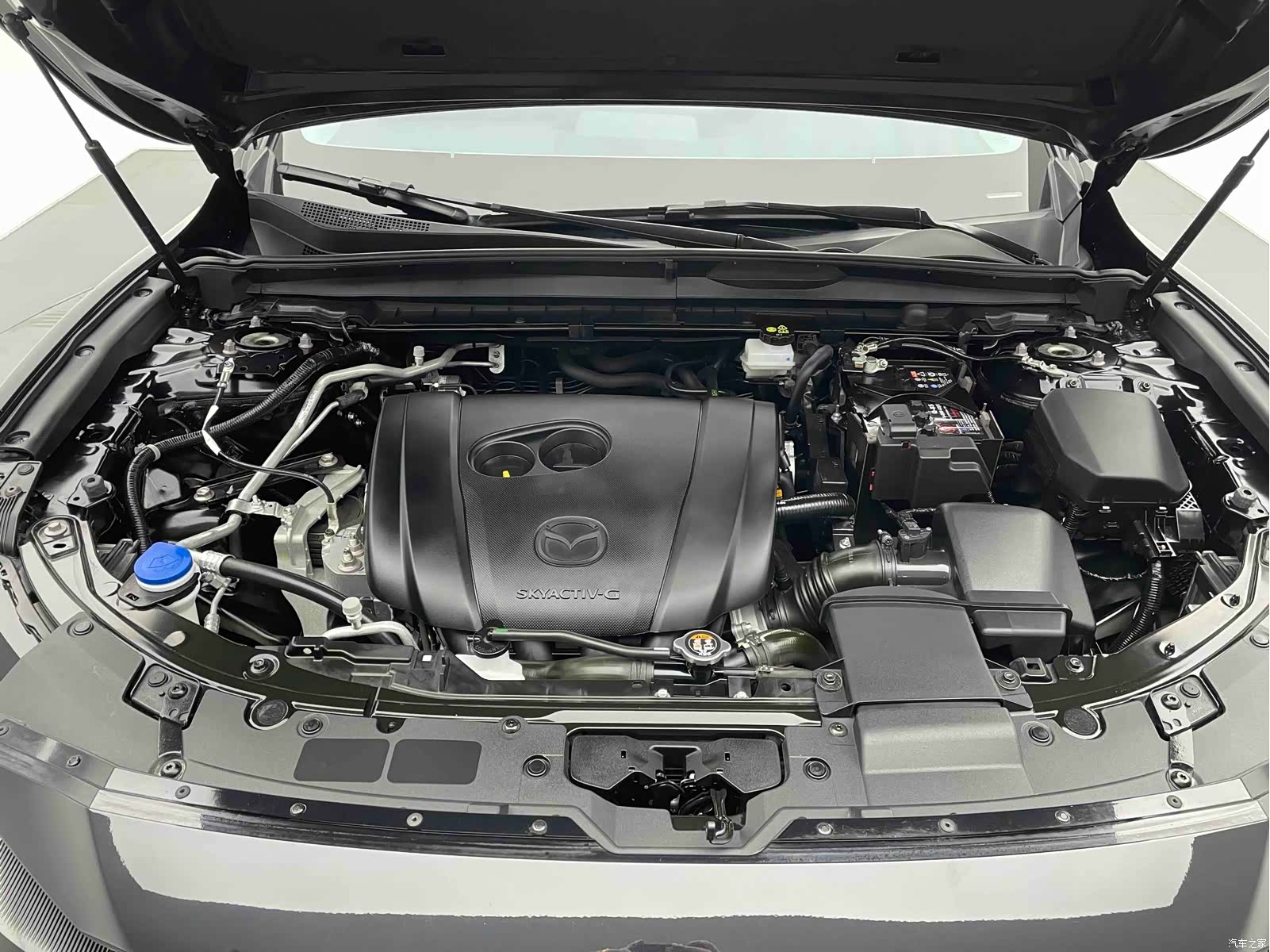 Mazda CX-50, 2024 17