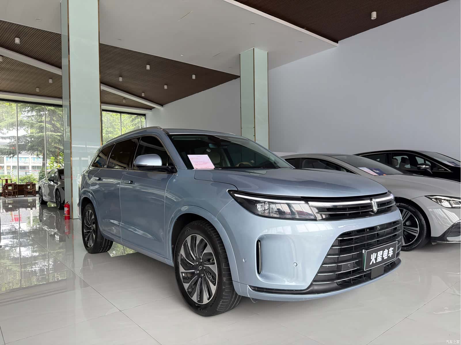 AITO M7, 2023 2