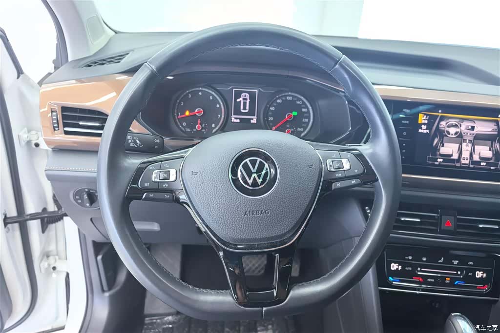 Volkswagen Tharu, 2021 15