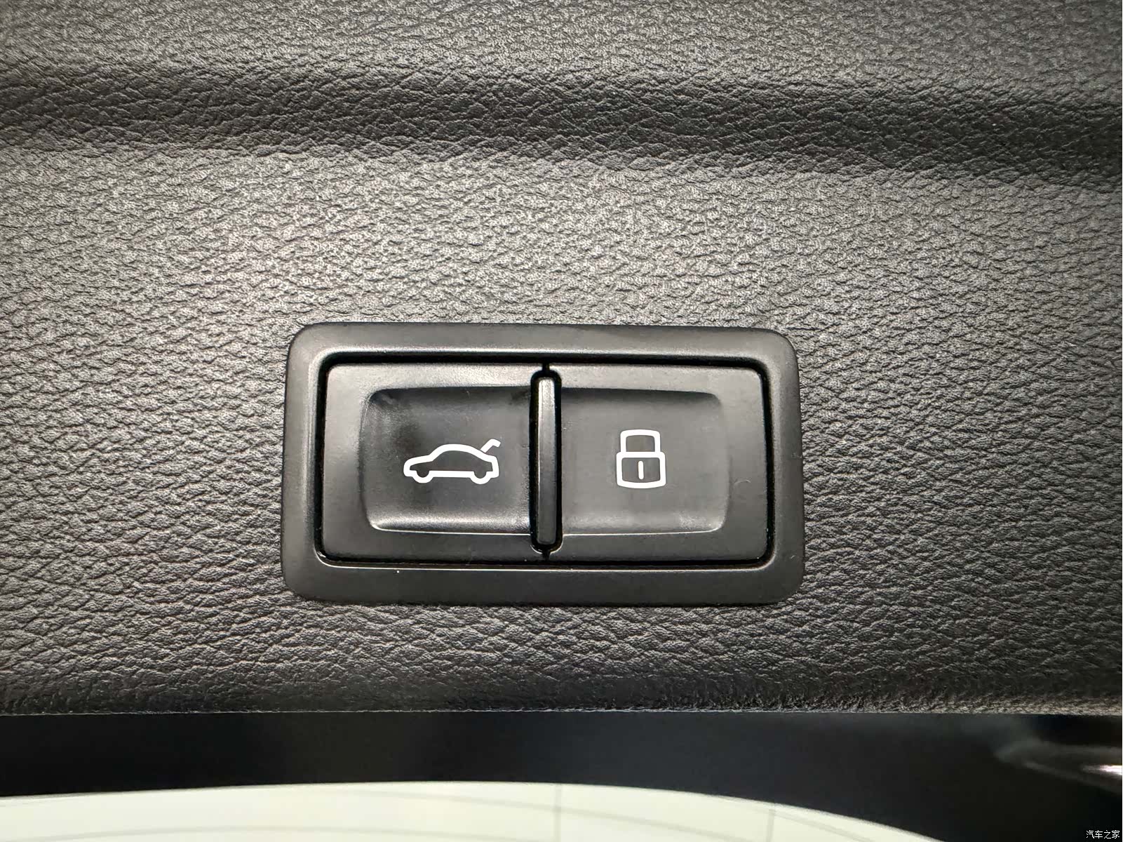 Audi Q3, 2022 23