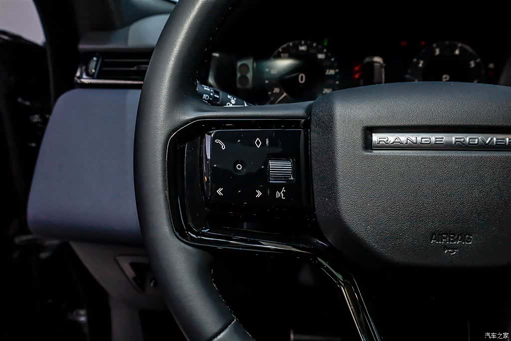 Land Rover Range Rover, 2023 14