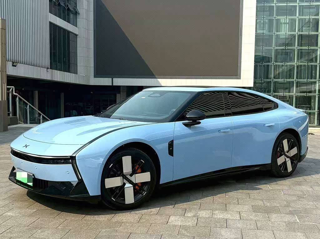 Xpeng P7