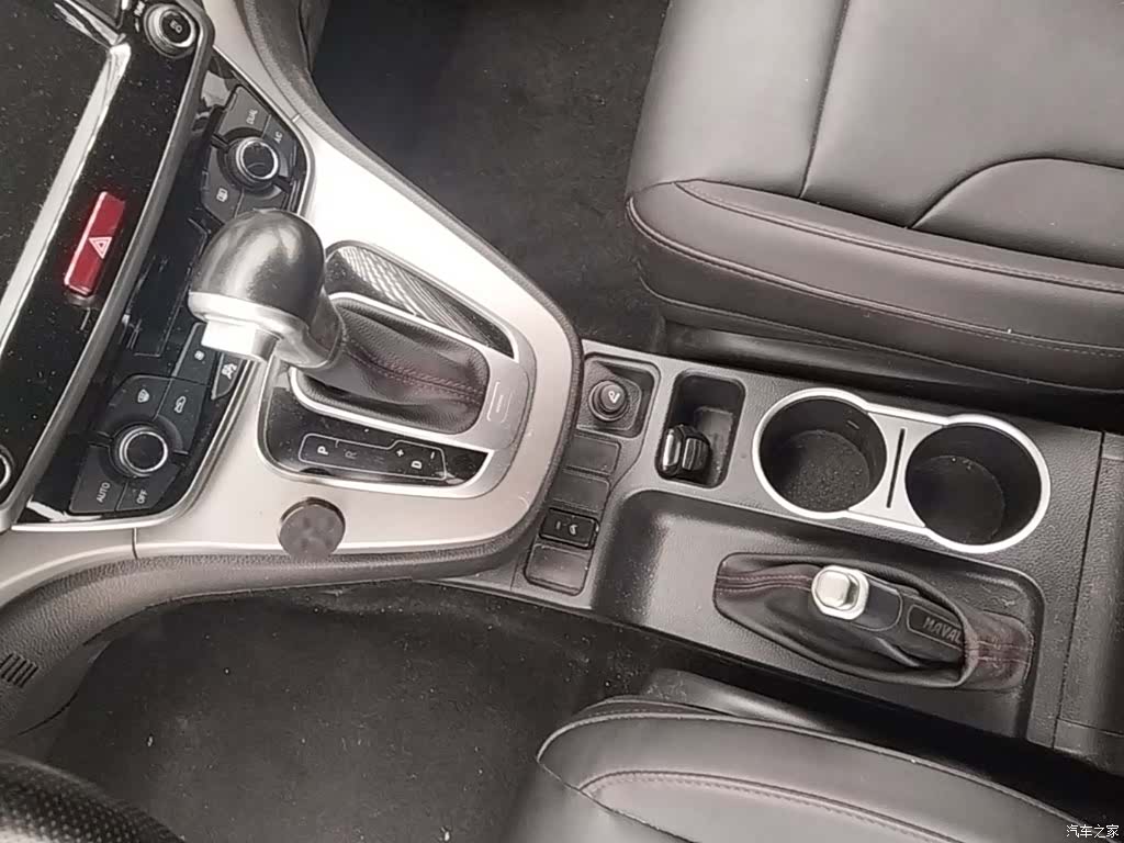 Haval M6, 2017 14