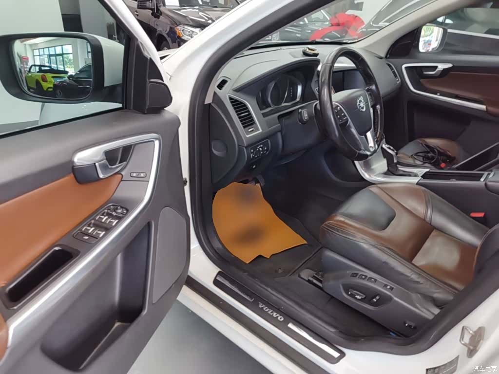 Volvo XC60, 2017 16