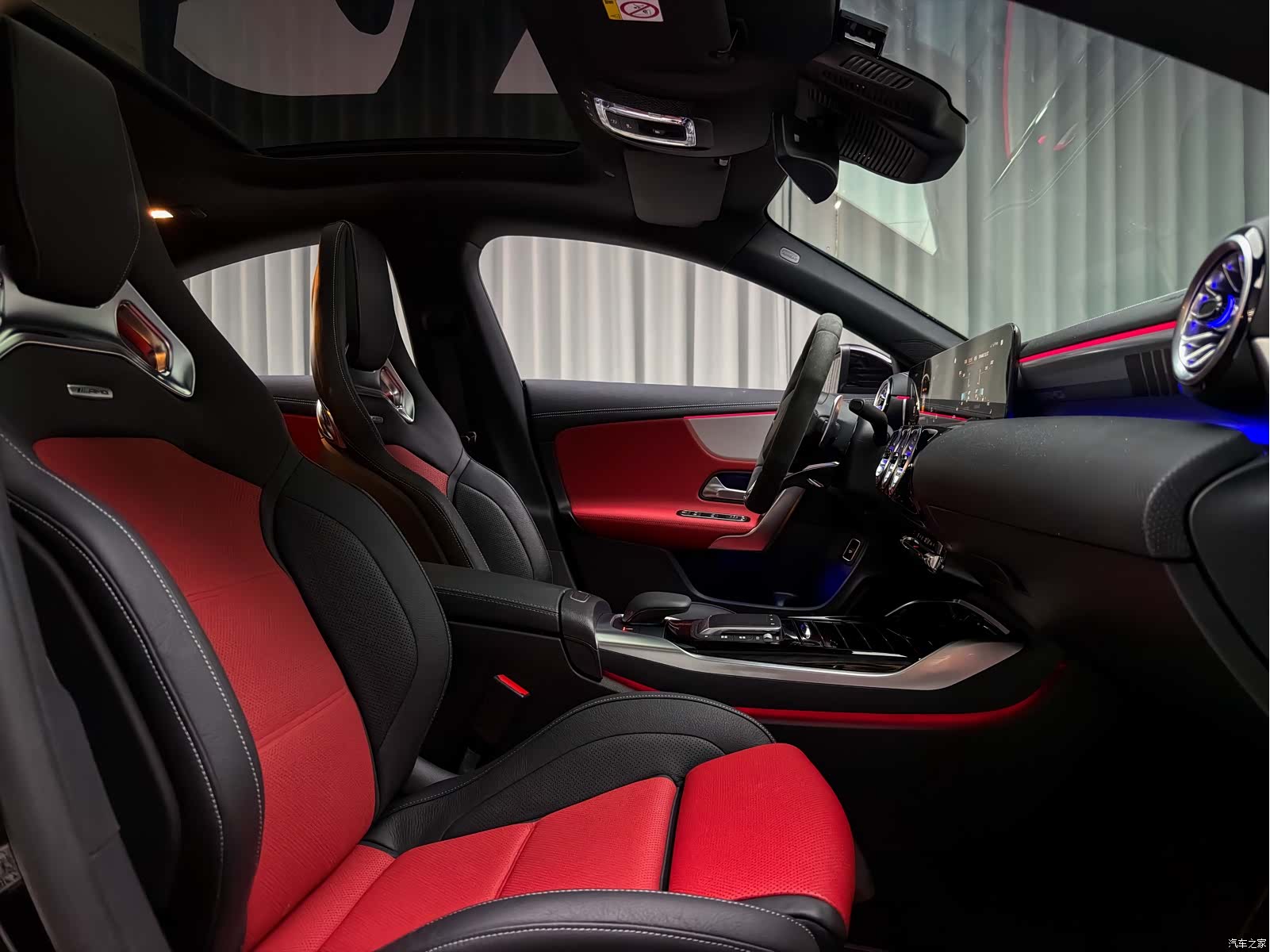 Mercedes-Benz CLA, 2023 12