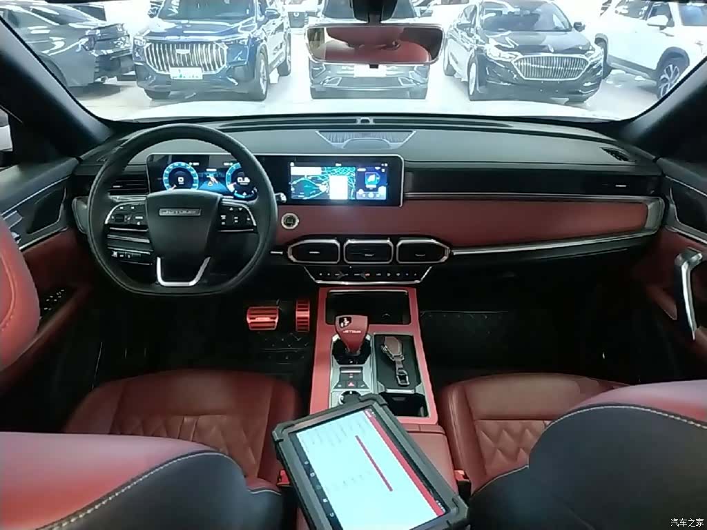 Jetour X70, 2025 10