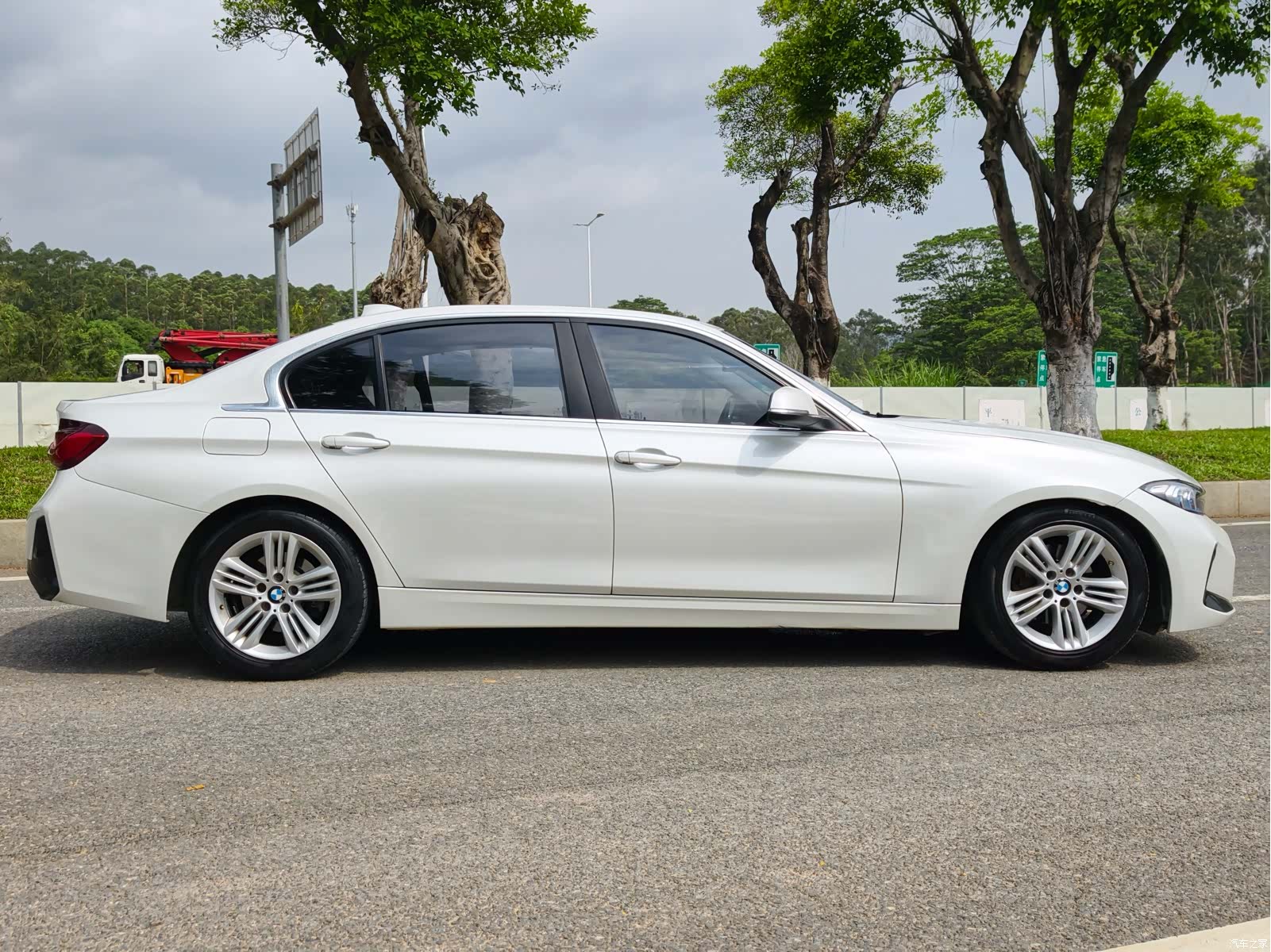 BMW 3 Series, 2017 7