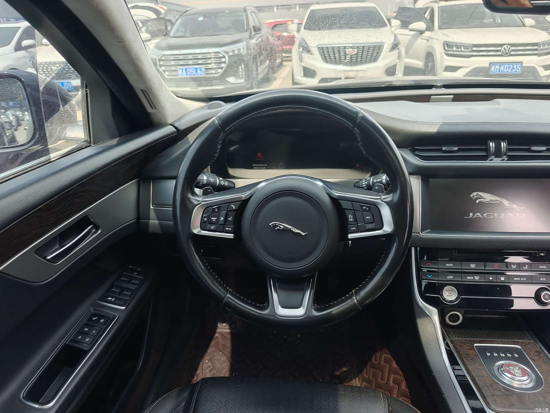 Land Rover XFL, 2018 16