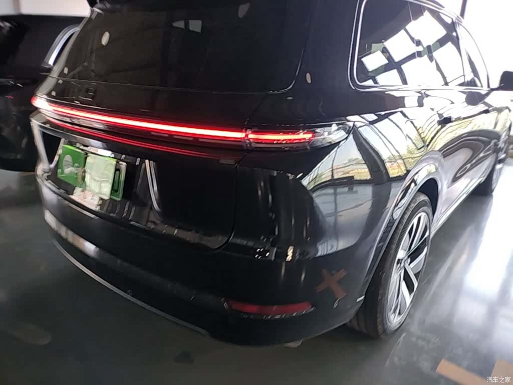 Li Auto L9, 2023 8