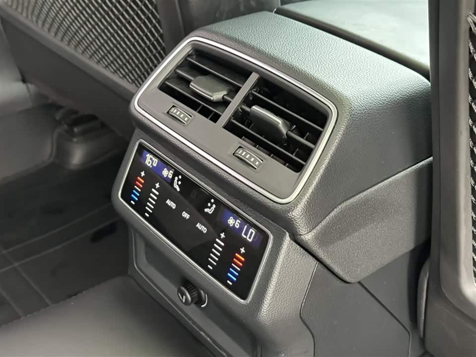 Audi A6L Audi A6L