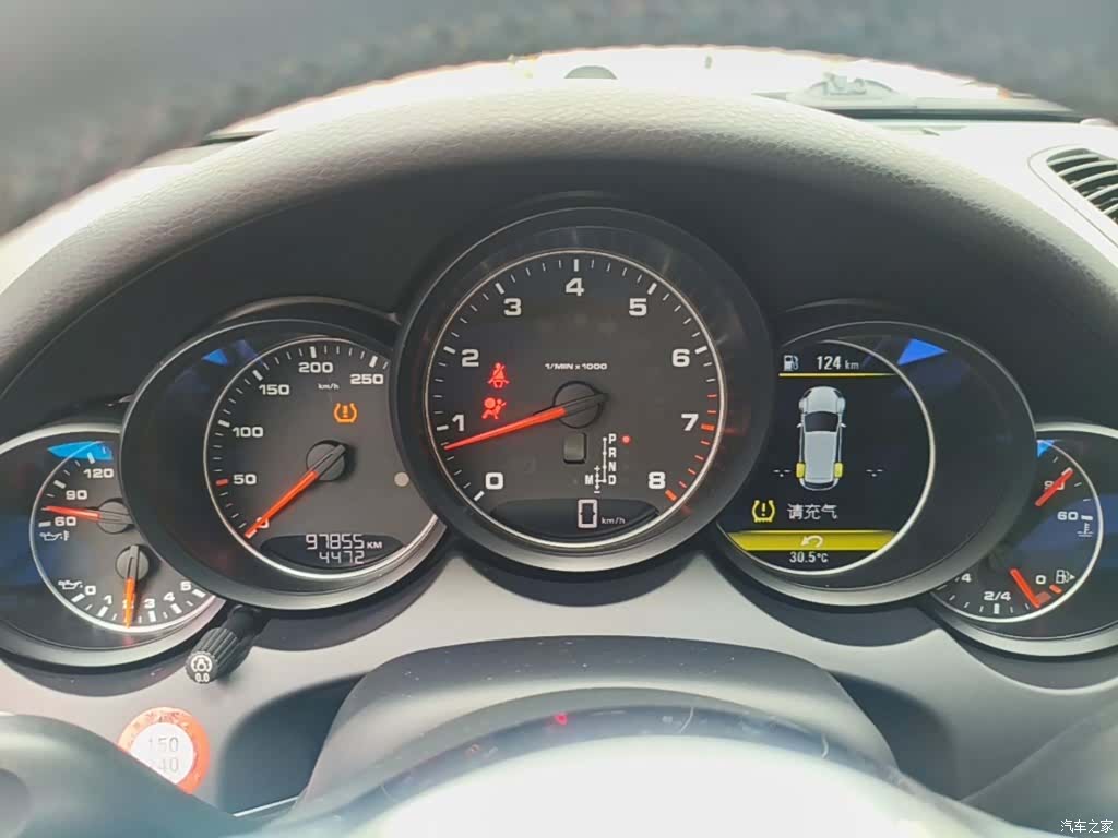 Porsche Cayenne, 2018 12