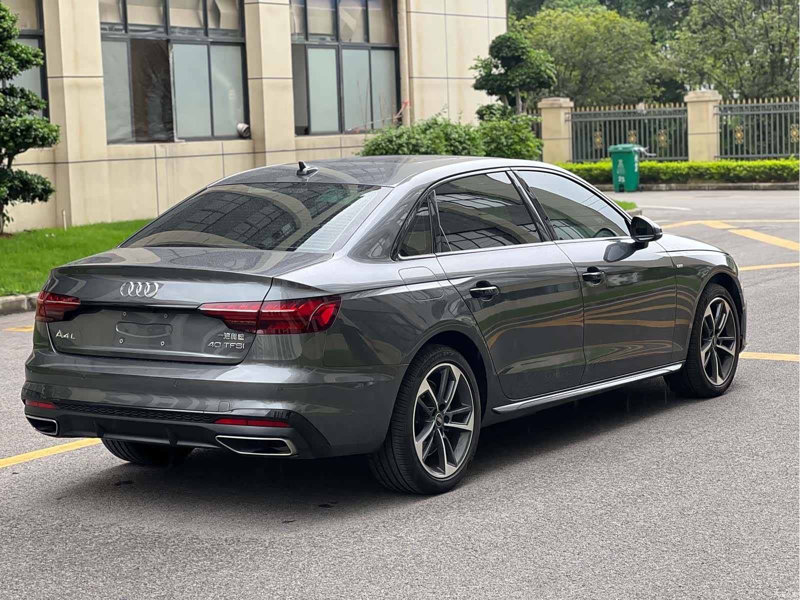 Audi A4L, 2024 9