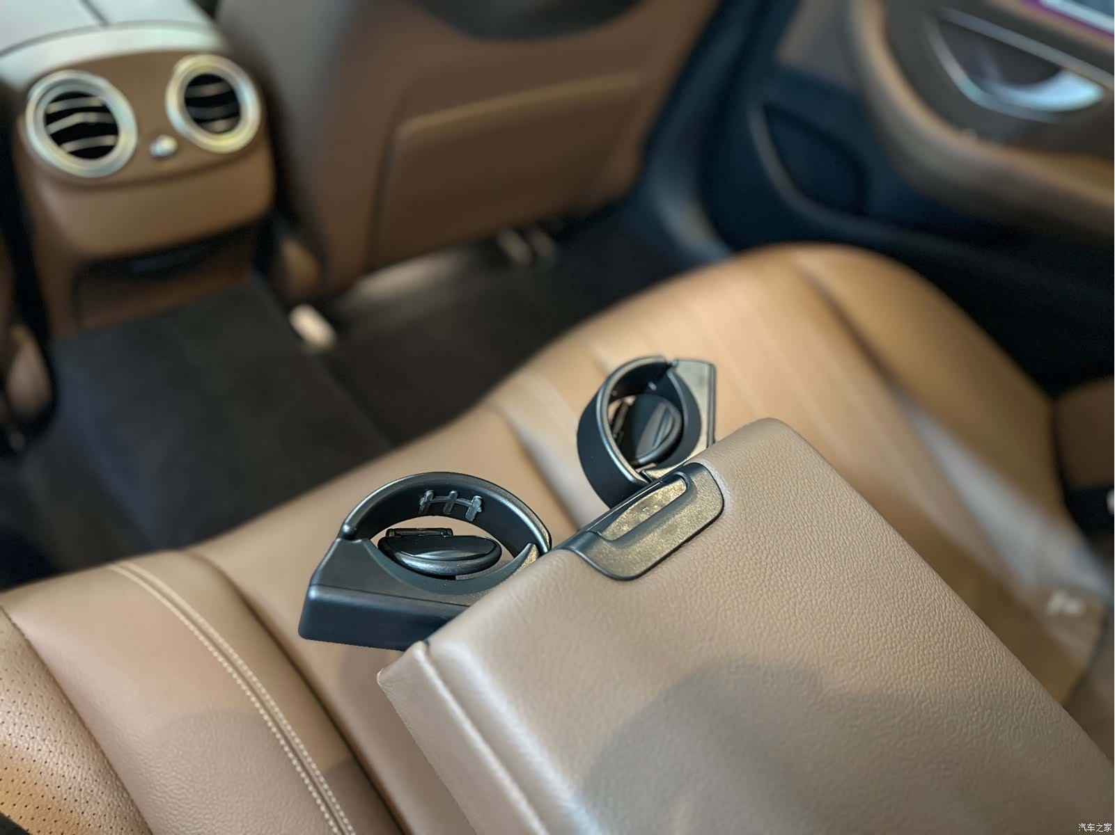 Mercedes-Benz E-Class, 2021 17