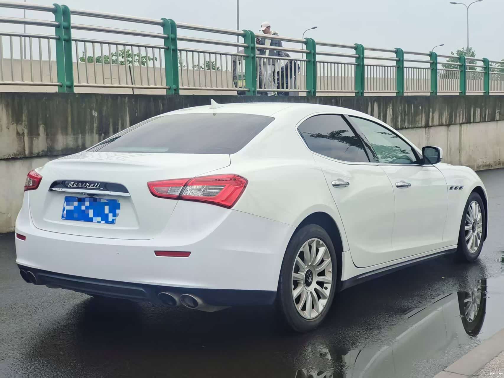 Maserati Ghibli, 2015 4