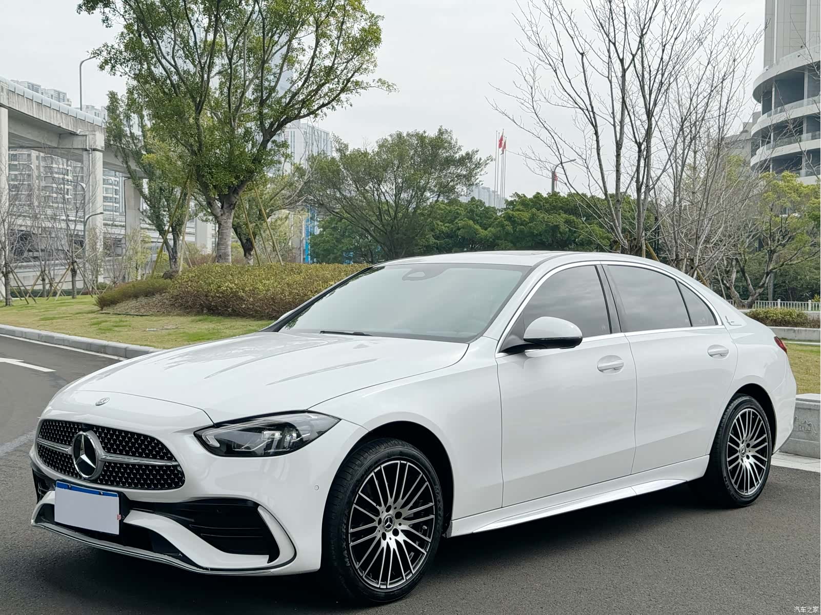 Mercedes-Benz C-Class, 2023 1