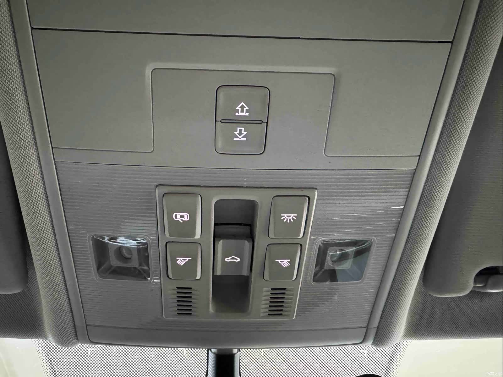 Volkswagen Tiguan L, 2022 14