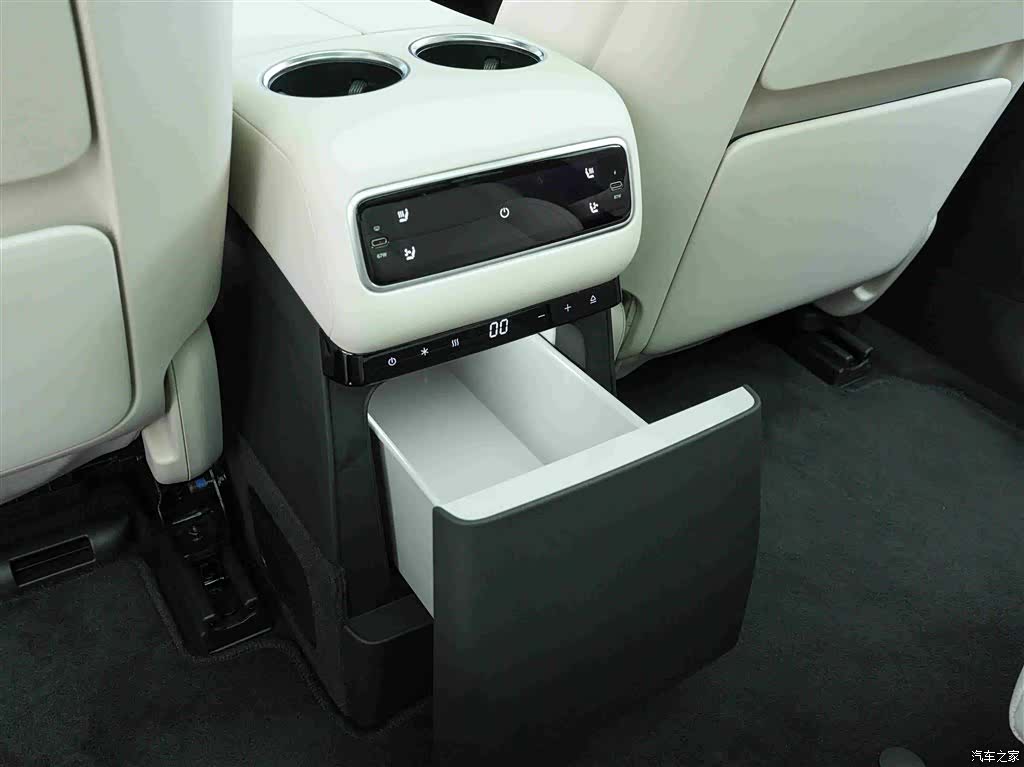 Li Auto L9, 2025 18