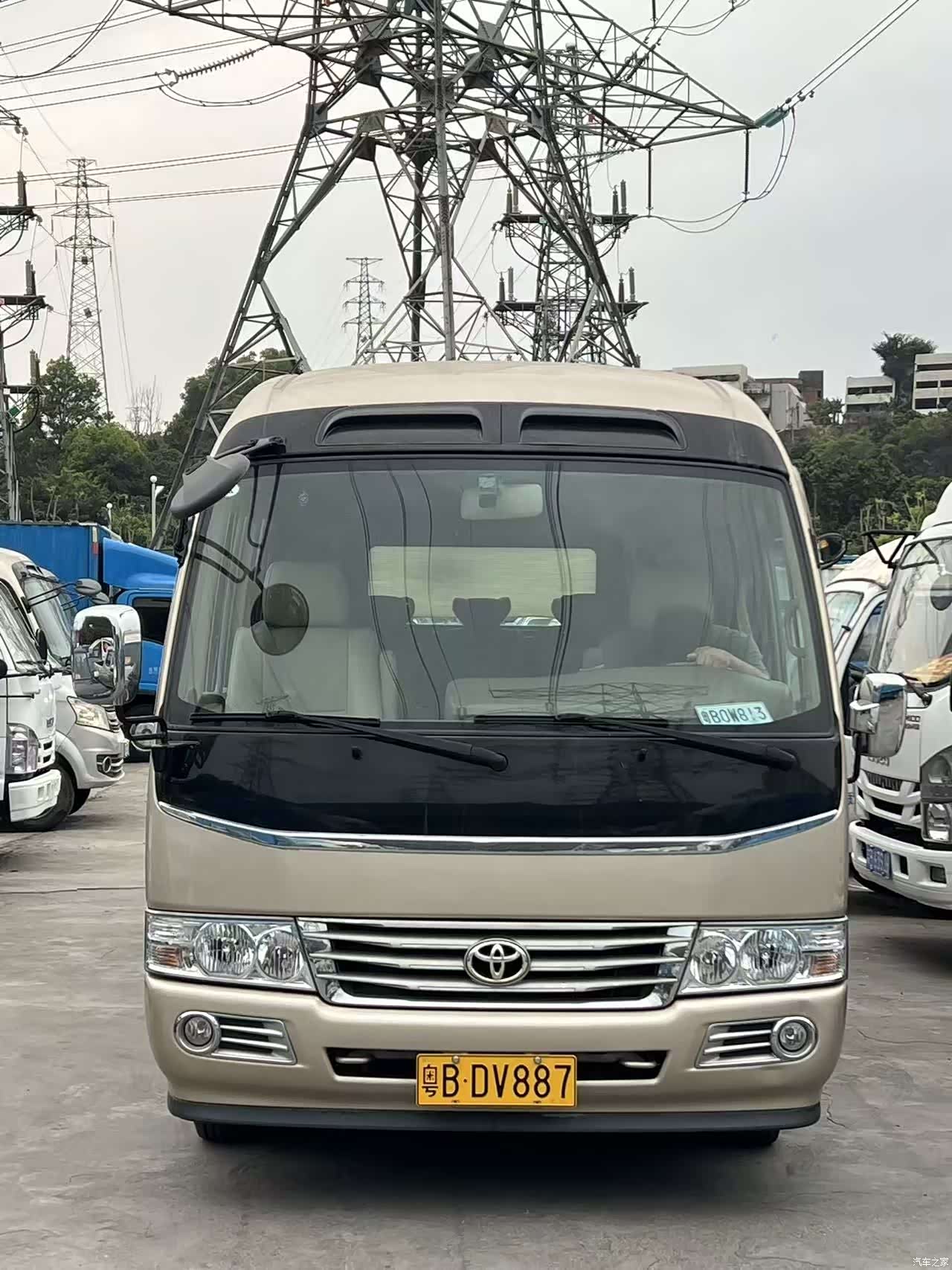 Toyota Coaster, 2017 2