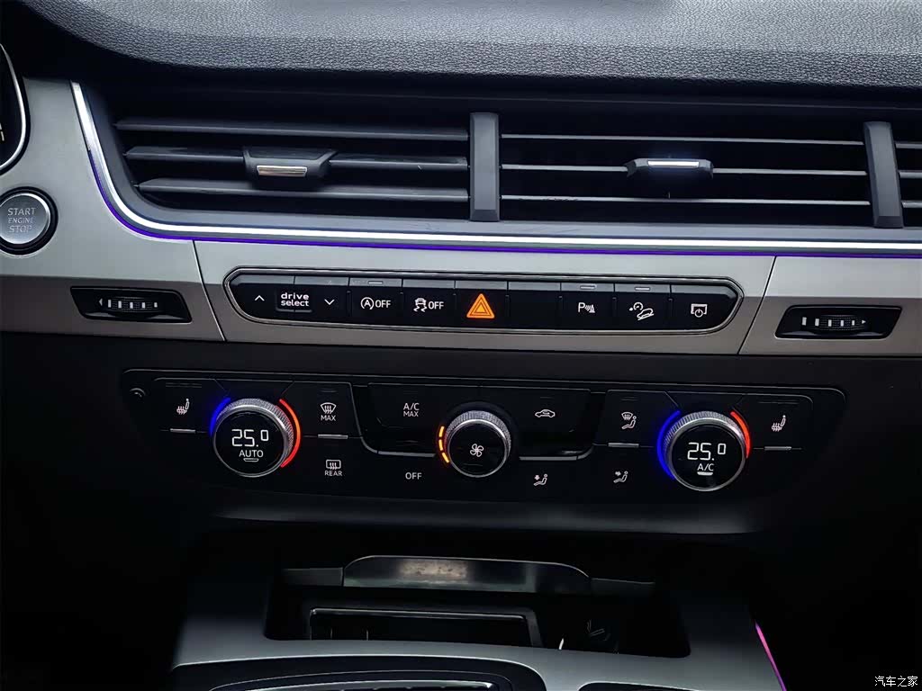 Audi Q7, 2018 14