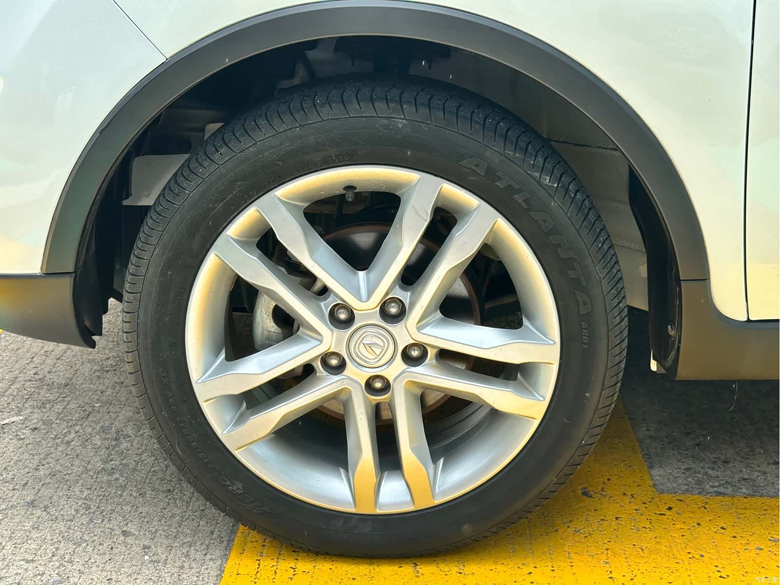 Changan CS35, 2016 12
