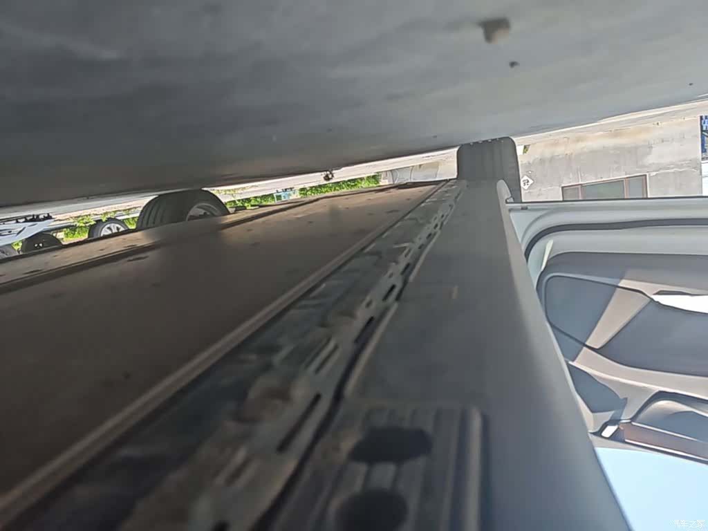 Tesla Model X, 2020 22