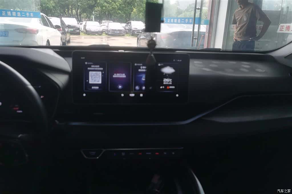 Geely Preface, 2021 13