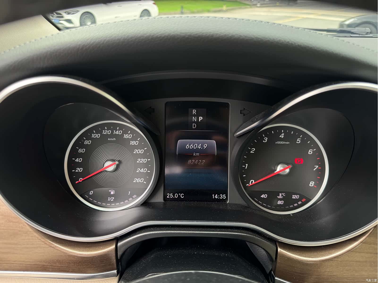 Mercedes-Benz V-Class, 2021 8