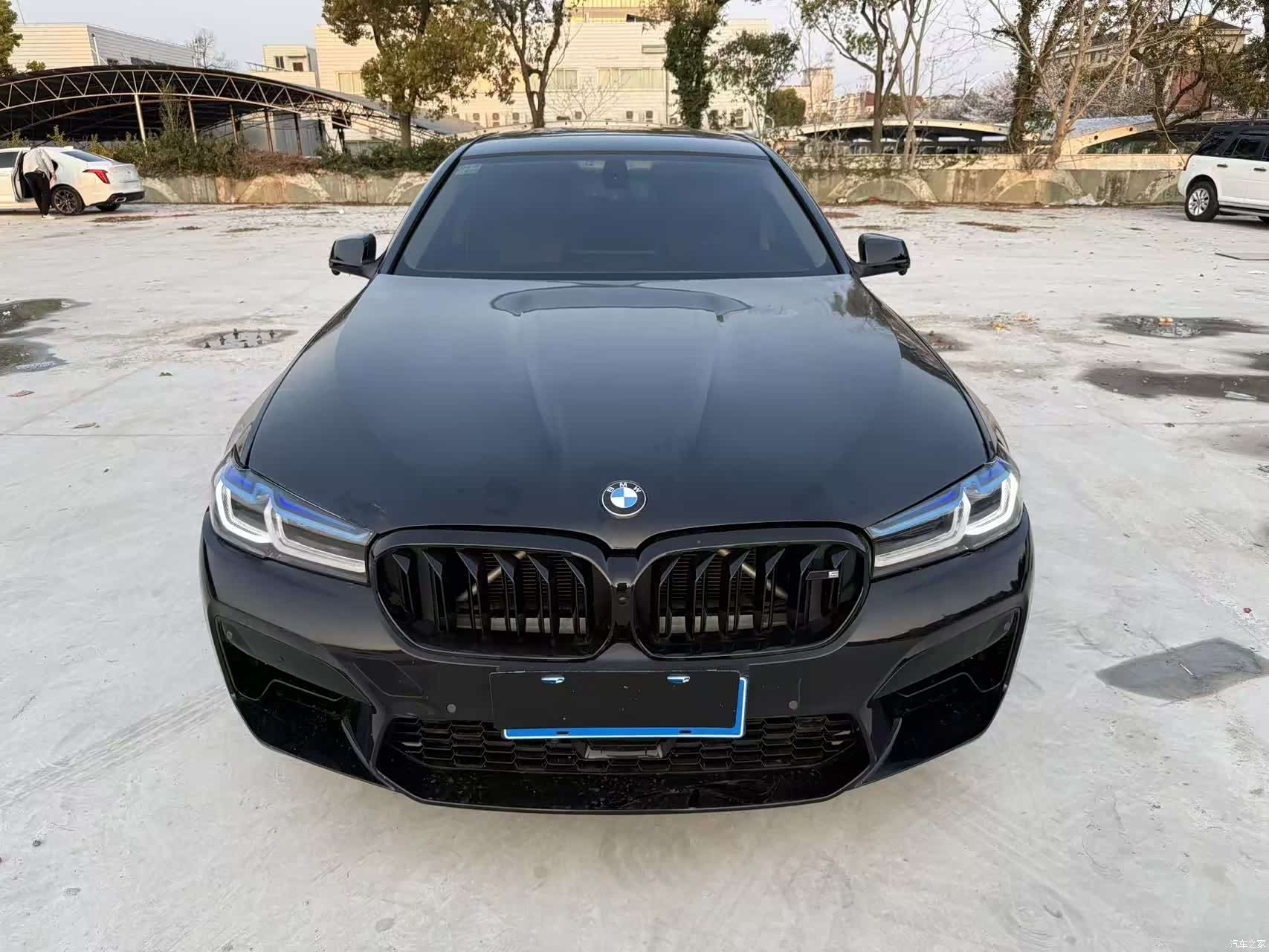 BMW 5 Series, 2012 1
