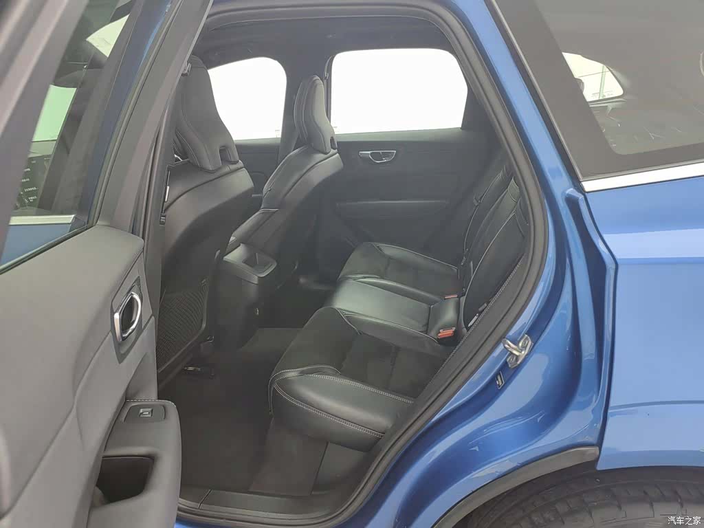 Volvo XC60, 2019 15